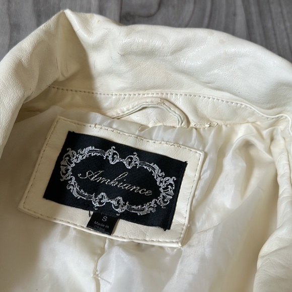 Cream Biker Cropped Jacket - Picture 6 of 9